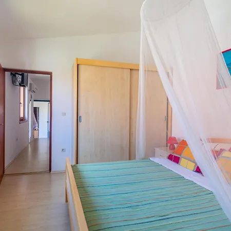 Apartman By The Sea Kukljica, Ugljan - 11584